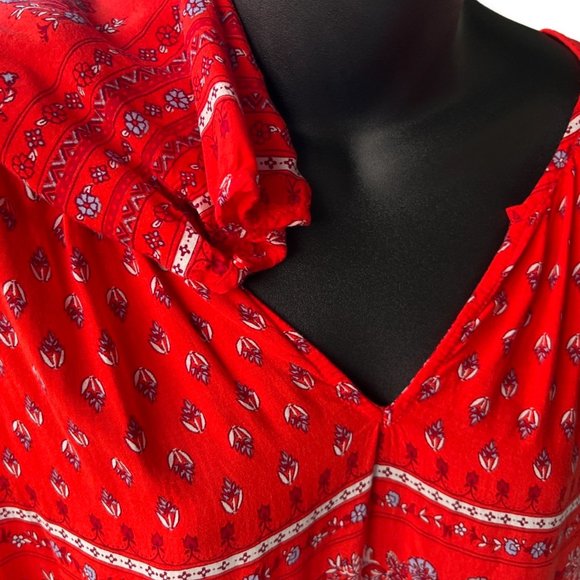 🌸4/$20🌸 V-Neck Boho Blouse - Picture 3 of 10